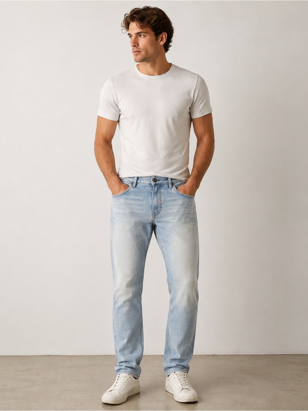 Express Men’s Slim 4-Way Hyper Stretch Light Wash Jeans Size 36x32